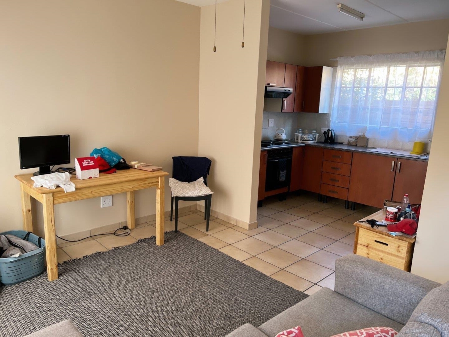 To Let 2 Bedroom Property for Rent in Die Bult North West